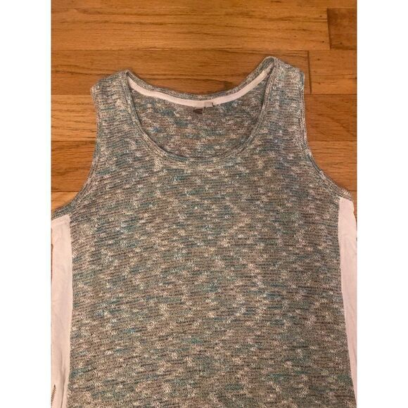 Kut from the Cloth women's multicolor sleeveless tank with size accent zips Lrg - Picture 3 of 8
